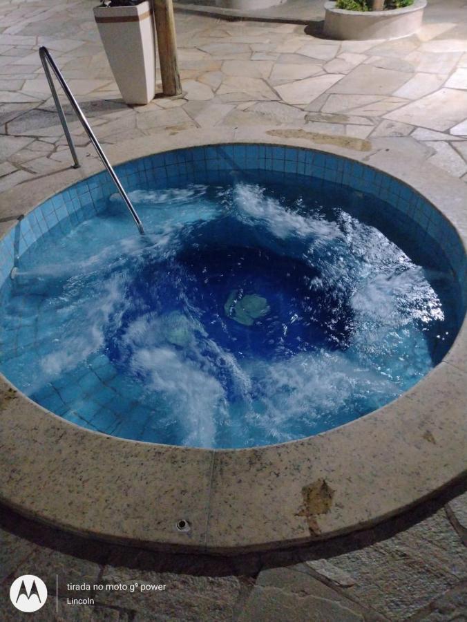 Lagoa Quente Flat Service Caldas Novas